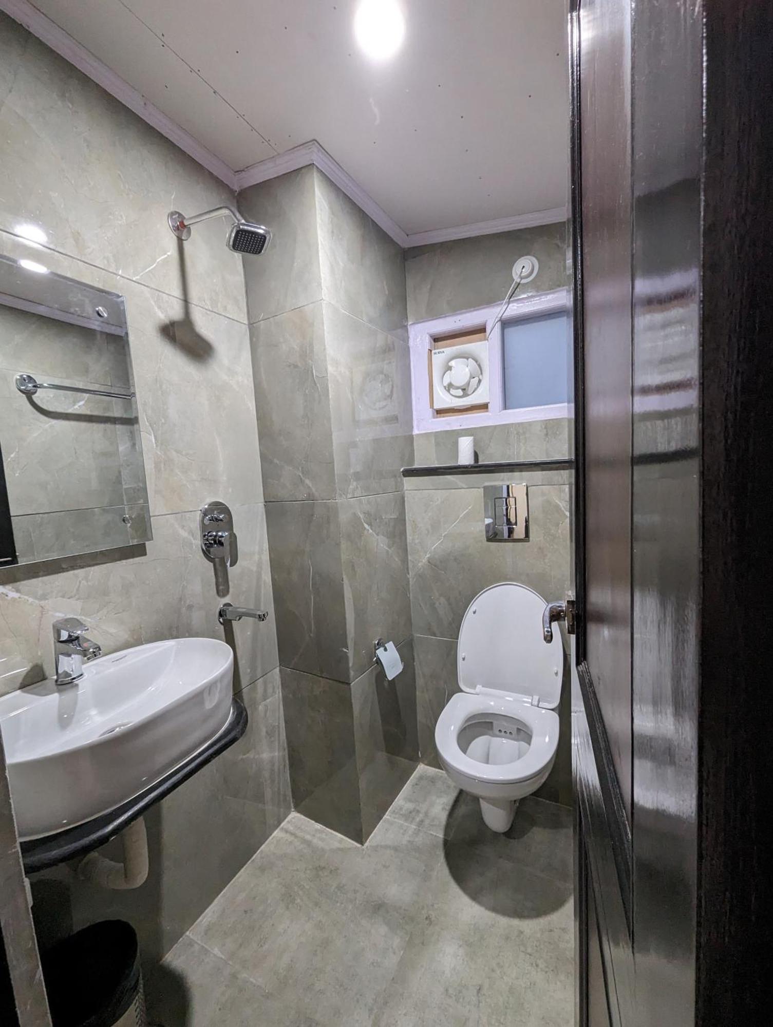 심라 Himalayan Hideaway B&B 외부 사진